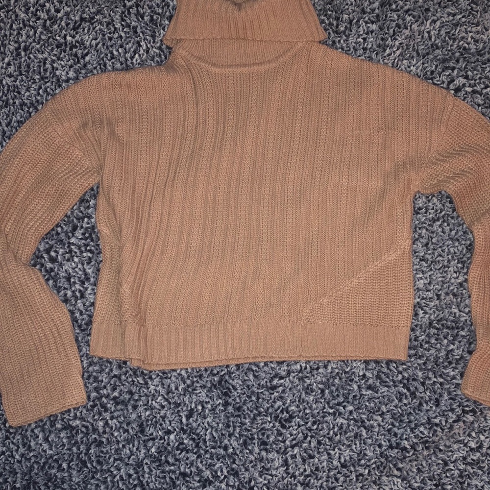 Turtle neck sweater